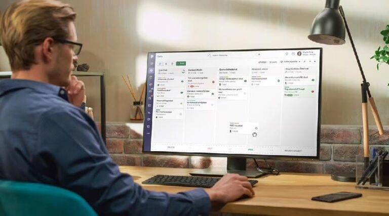 تطبيقات إدارة الأعمال