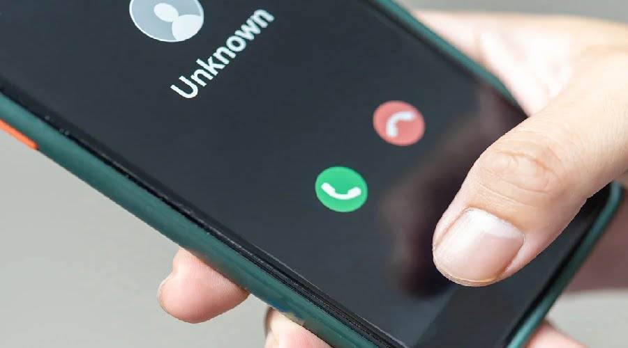 أهمية استخدام افضل تطبيق لمعرفة اسم المتصل للايفون