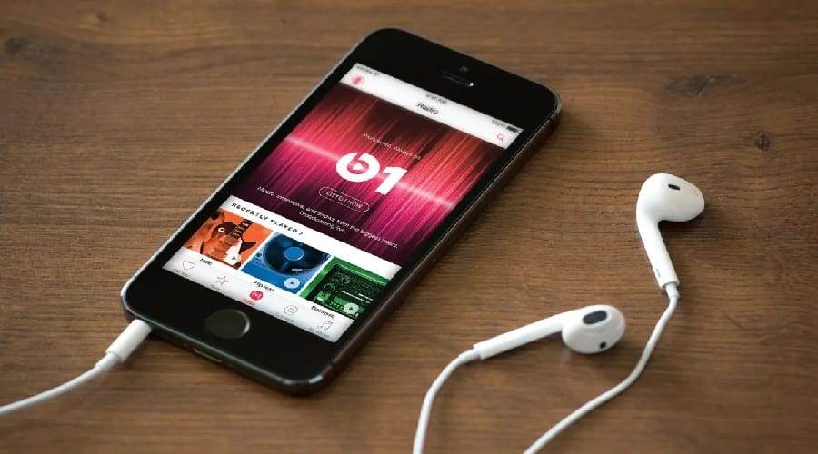 ما هي افضل تطبيقات تحميل الاغاني على الايفون؟