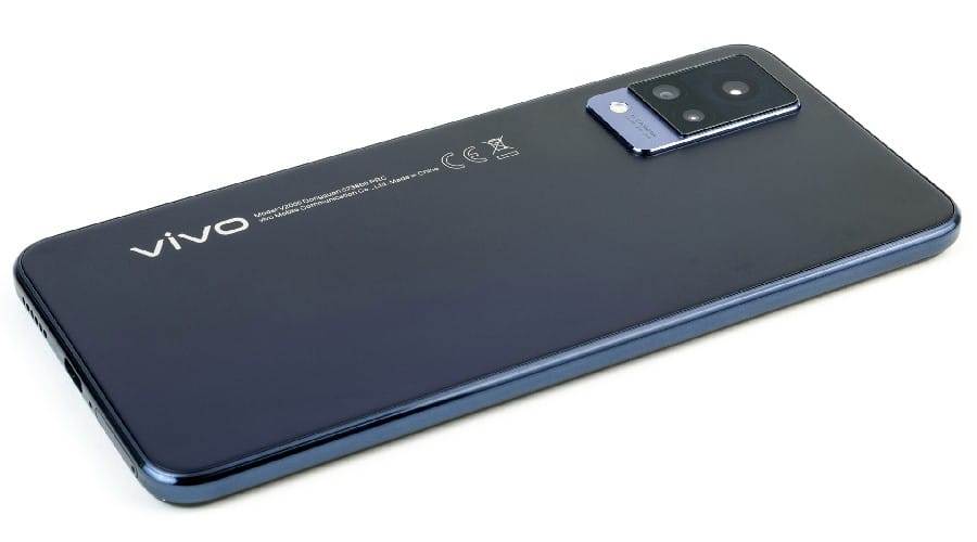 Vivo V21