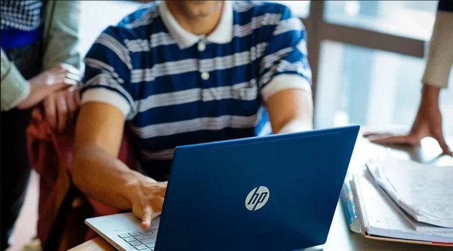 التصميم المحمول والمريح أفضل لابتوب للدراسة بسعر رخيص