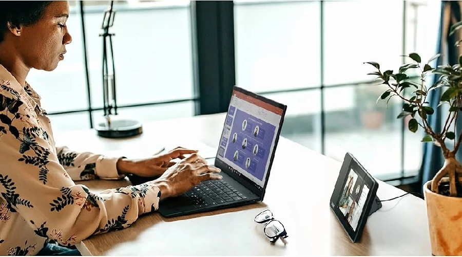ميزات لاب توب لينوفو thinkpad